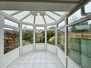 Photo 6- click for photo gallery